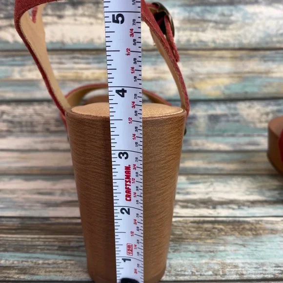 Lucky Brand Zashti Wedge Sandals Size 7.5M Currant Red Suede Womens - Picture 12 of 12